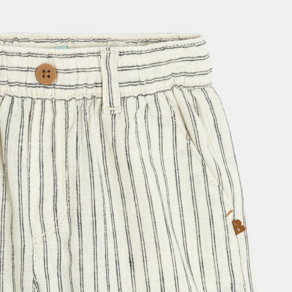 شورت كتان أبيض مقلم للطفل الرضيع